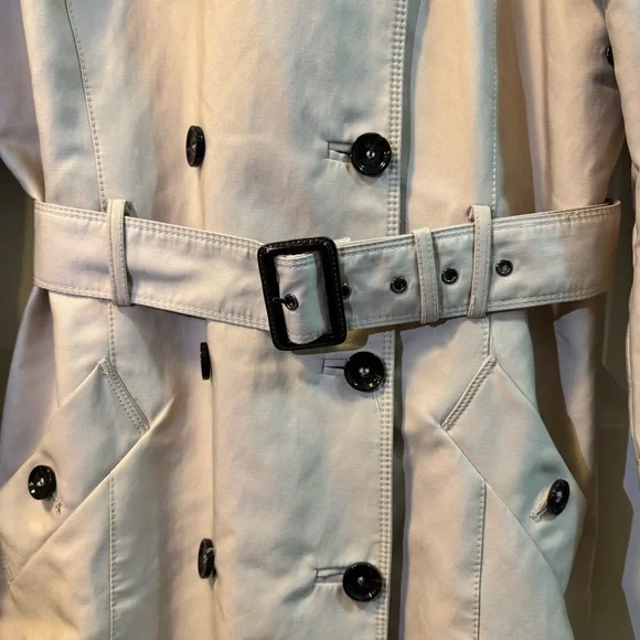 Zara Woman Beige Double-Breasted Trench Coat+Belt - Size L - Spring/Fall Staple - Picture 5 of 10